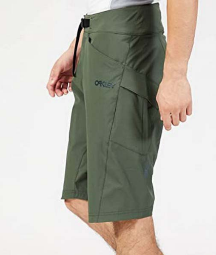Short Oakley Drop in MTB short Green forest