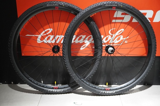 [99999575] Fulcrum Rapid Red 900 disc - Pneus Pirelli Cinturato 700x40 - Body Shimano